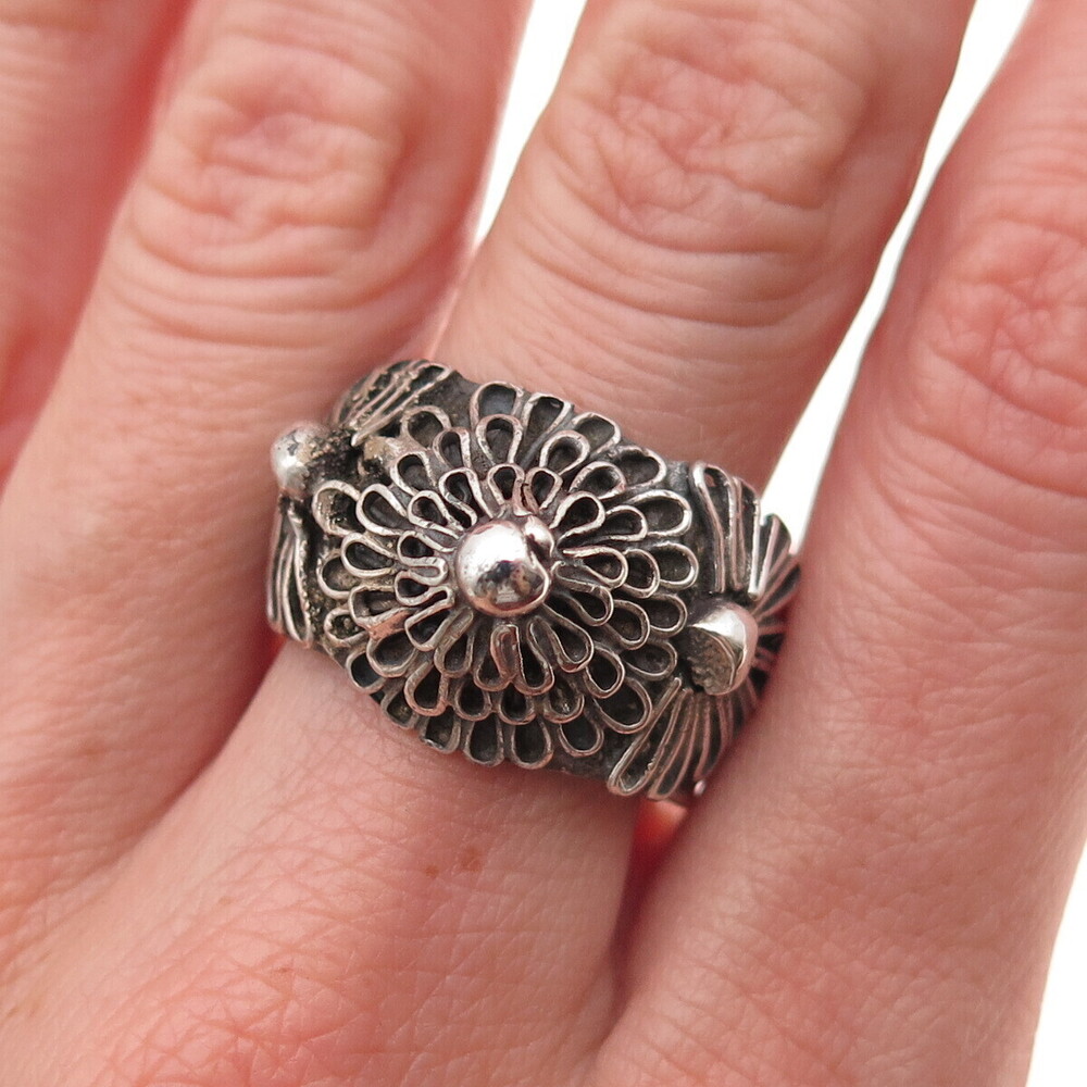 925 Sterling Silver Vintage Floral Filigree Oxidized Ring Size 9.25